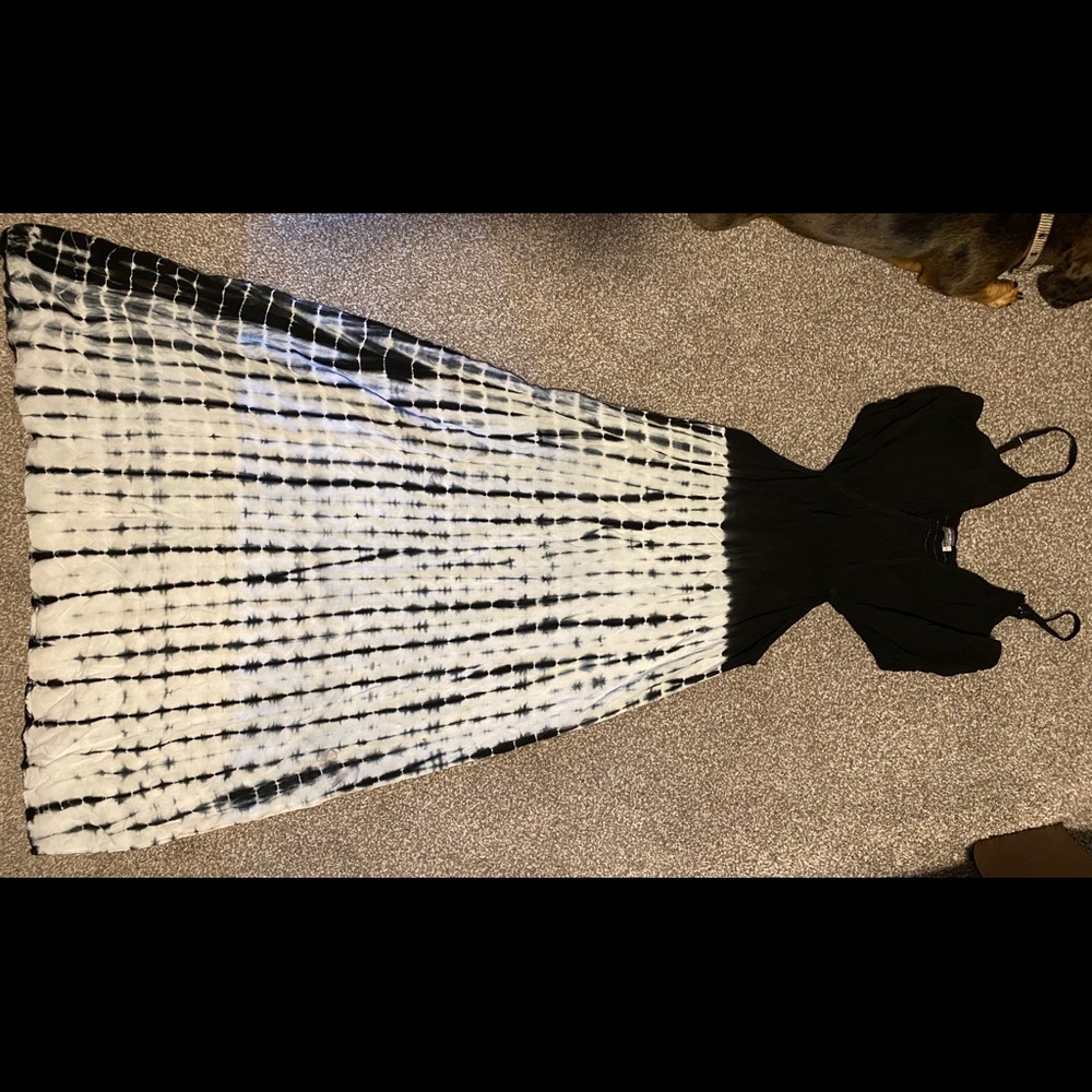 Black/tie dye maxi dress